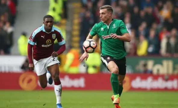 奥林匹亚科斯中场：皇马是世界最强球队之一，为我们感到自豪